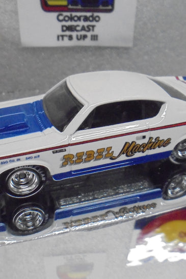 LOOSE HOT WHEELS WHITE AMC REBEL MACHINE w/REAL RIDER'S