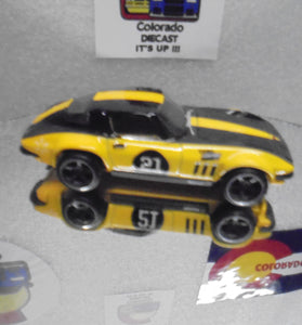 LOOSE HOT WHEELS BLACK/YELLOW CUSTOM CORVETTE STINGRAY COUPE w/RR'S