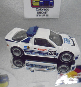 LOOSE HOT WHEELS WHITE FORD RS200 w/RR'S