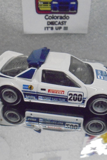LOOSE HOT WHEELS WHITE FORD RS200 w/RR'S