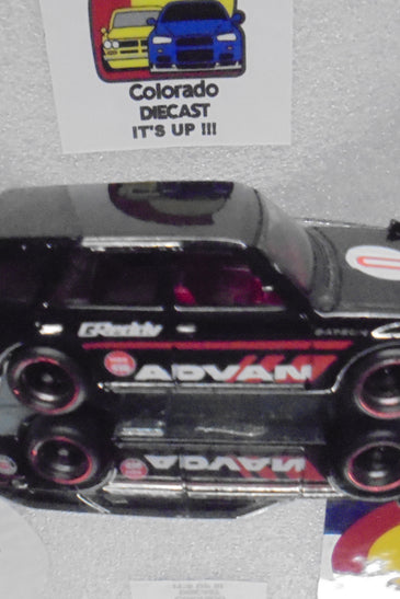 LOOSE HOT WHEELS BLACK ADVAN '71 DATSUN 510 WAGON w/RR'S