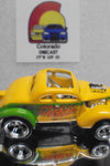 Hot Wheels Larry's Garage CHASE Yellow Pass'n Gasser w/Real Riders