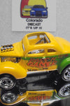 Hot Wheels Larry's Garage CHASE Yellow Pass'n Gasser w/Real Riders