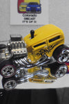 Hot Wheels Larry's Garage Yellow Shift Kicker w/Real Riders