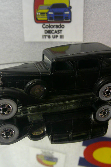 LOOSE HOT WHEELS BLACK CLASSIC PACKARD w/WHITEWALLS