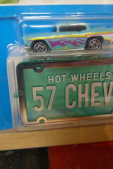 1989 HOT WHEELS MICRO PARK N PLATES TEAL '57 CHEVY
