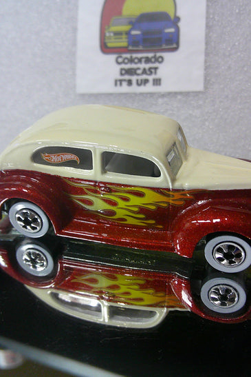 LOOSE HOT WHEELS LTD EDITION RED/WHITE FAT FENDERED '40