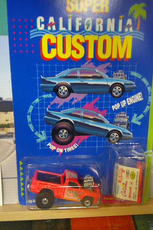 1990 HOT WHEELS SUPER CALIFORNIA CUSTOM PINK BIG SUR-PRIZE PICKUP TRUCK