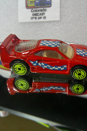 LOOSE HOT WHEELS LIGHTER RED REVEALERS FERRARI F40 w/LIME ULTRA HOTS