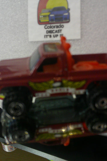 LOOSE HOT WHEELS DARK RED BYWAYMAN TRUCK w/CT WHEELS METAL BASE