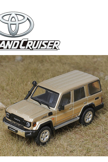 GCD 1:64 Toyota Land Cruiser (J76) 2023 LHD – Golden
