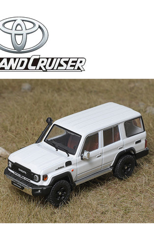 GCD 1:64 Toyota Land Cruiser (J76) 2023 LHD – White