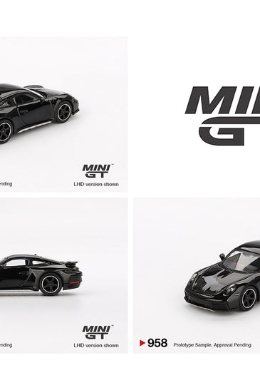 Mini GT 1:64 Porsche 911 Dakar – Black