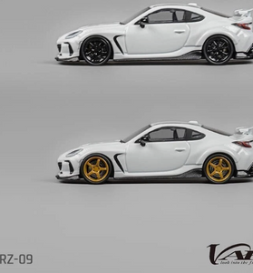CM Model Subaru BRZ Varis Widebody custom White w/ Extra Wheels set 1/64