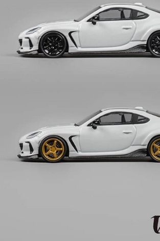 CM Model Subaru BRZ Varis Widebody custom White w/ Extra Wheels set 1/64