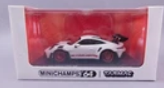 MINICHAMPS 64 WHITE PORSCHE 911 (922) GT3 RS