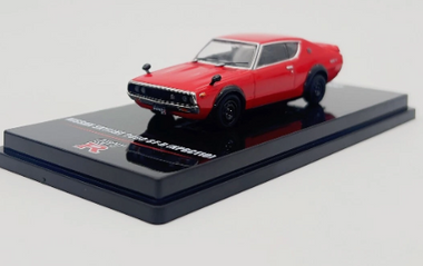 INNO64 1:64 Nissan 2000 GT-R KPGC110 Red