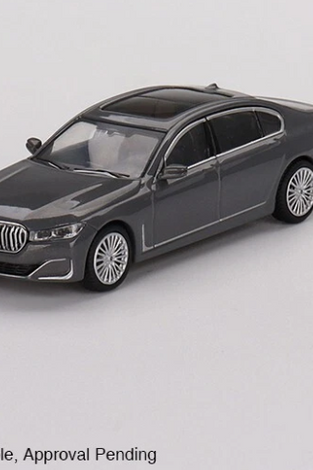 Mini GT 1:64 BMW 750Li xDrive Bernina Grey Amber Effect #515