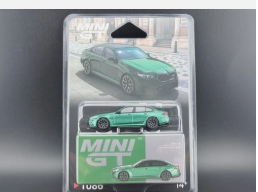 Mini GT 1:64 BMW M5 Isle of Man Green Metallic #1086