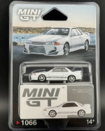Mini GT Nissan Skyline GT-R (R32) VeilSide Combat C-I White #1066
