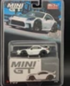 Mini GT Toyota GR86 LB Nation White #769