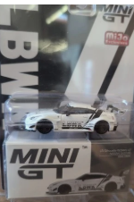Mini GT LB-Silhouette Works GT Nissan 35GT-RR White #209