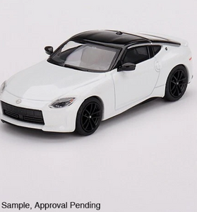 Mini GT Nissan Z LB-NATION WORKS LB Gold #782