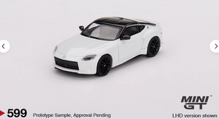 Mini GT Nissan Z LB-NATION WORKS LB Gold #782
