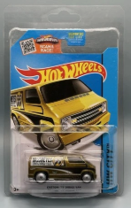 HOT WHEELS SUPER TREASURE HUNT CUSTOM '77 DODGE VAN MOON EYES