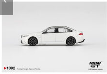Mini GT 1:64 BMW M5 – Alpine White #1092