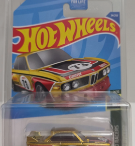Hot Wheels '73 BMW 3.0 CSL Race Car Super Treasure Hunt STH W/PROTECTOR