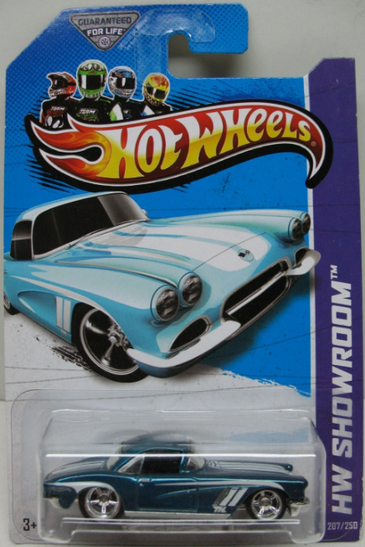 Hot Wheels 2013 Super Treasure Hunt '62 Corvette HW Showroom With Protector
