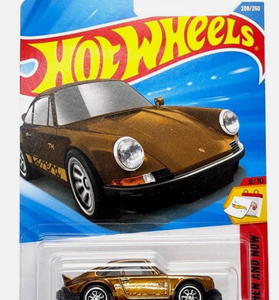 Hot Wheels 2026 M Case STH Super Treasure Hunt Porsche 911 Carrera RS 2.7