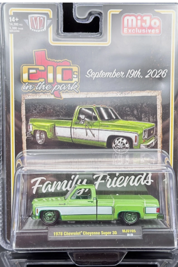 M2 1978 Chevrolet Cheyenne Super 30 C10s in the Park 31500-MJS105 1/64 CHASE