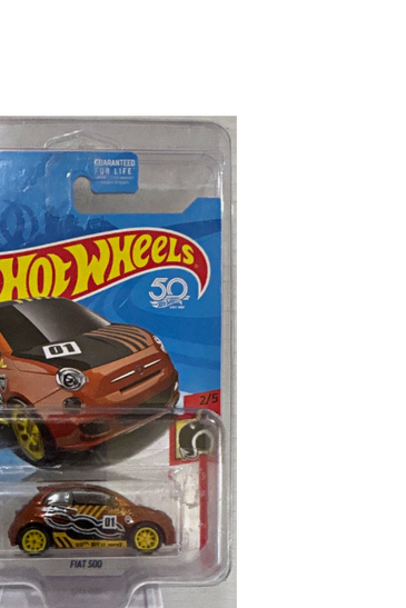 Hot Wheels Fiat 500 2017 Super Treasure Hunt w/protector