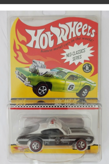 Hot Wheels RLC Neo-Classics Olds 442 Police Cruiser w/Redlines