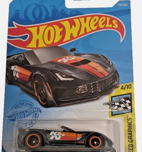 2021 Hot Wheels Super Treasure Hunt Corvette C7 ZO6 Convertible W/Protector