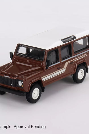Mini GT 1:64 Land Rover Defender 110 1985 County Station Wagon Russet Brown