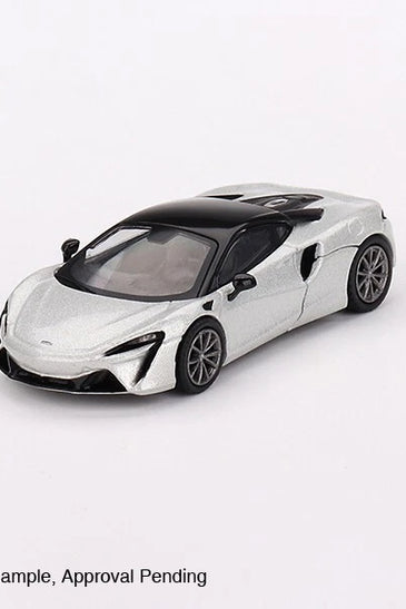 Mini GT 1:64 #582 McLaren Artura Ice Silver