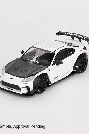 Mini GT 1:64 #769 Toyota GR86 LB-Nation White