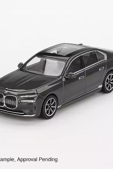 Mini GT 1:64 BMW i7 xDrive60 Dravit Grey