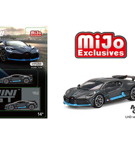 Mini GT 1:64 #474 Bugatti Divo Presentation Matte Grey