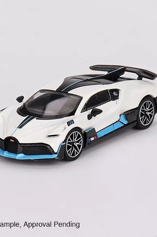 Mini GT 1:64 #661 Bugatti Divo White