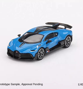 Mini GT 1:64 #601 Bugatti Divo – Blue