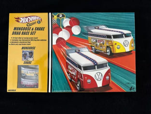 HOT WHEELS CLASSICS MONGOOSE & SNAKE DRAG RACE SET