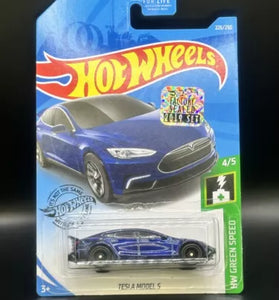2019 HOT WHEELS SUPER TREASURE HUNT TESLA MODEL S w/FACTORY STICKER