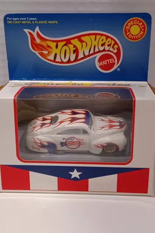 Hot Wheels Puerto Rico White w/Flames Tail Dragger