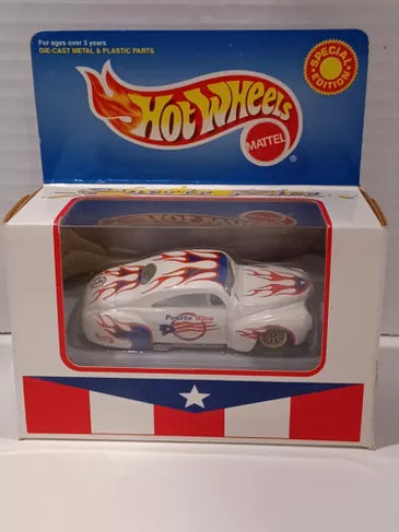 Hot Wheels Puerto Rico White w/Flames Tail Dragger
