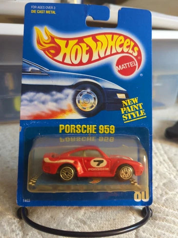 HOT WHEELS #80 RED PORSCHE 959 #7 w/ULTRA HOT WHEELS