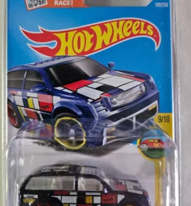 HOT WHEELS BOOM BOX SUPER TREASURE HUNT IN PROTECTO